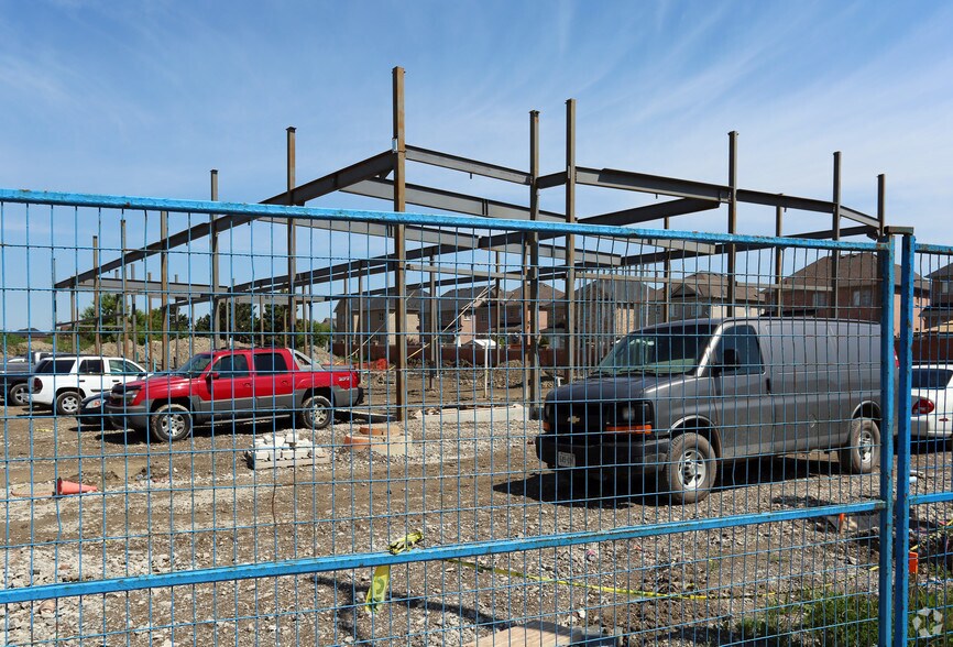 More Photos Of 60 Lacoste Blvd, Brampton Storefront Retail Office For Lease