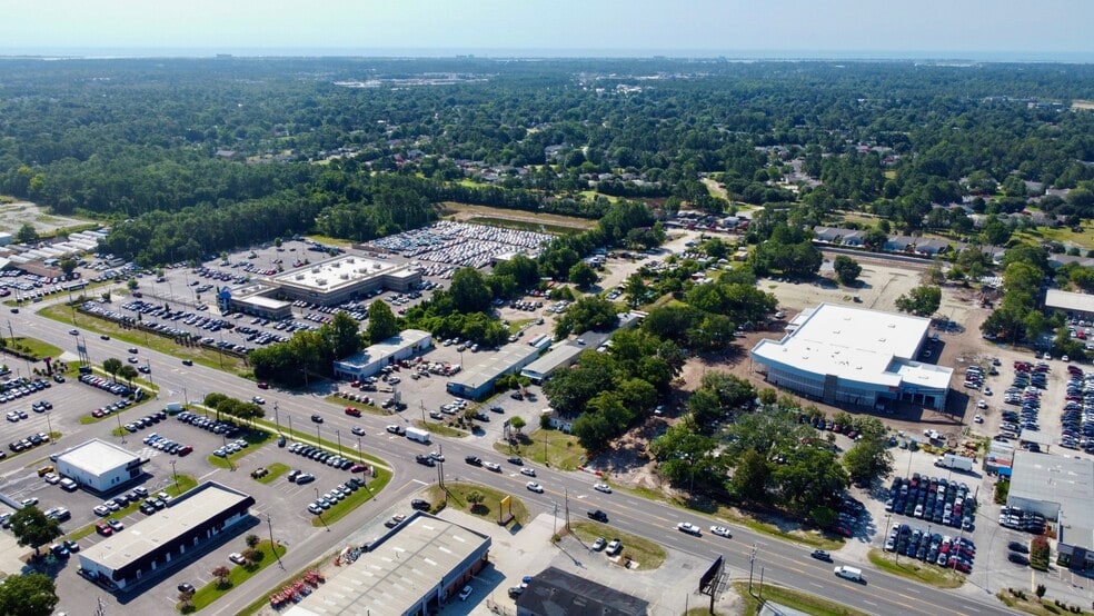 More Photos Of 6000-6010 Market St, Wilmington Land For Sale