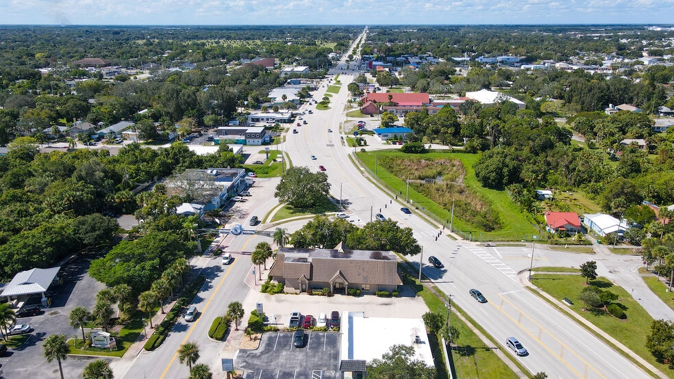 More Photos Of 300 E New Haven Ave, Melbourne Office For Sale
