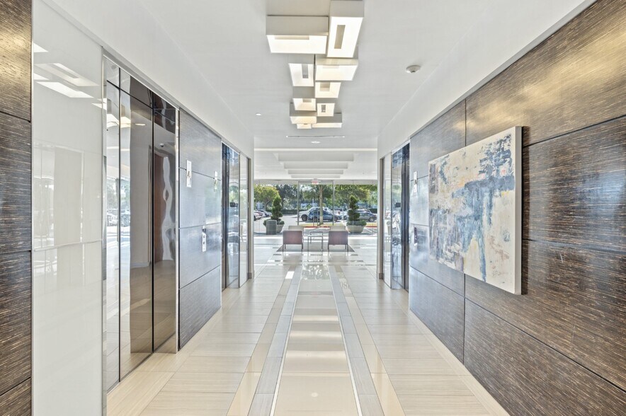 More Photos Of 2805 Dallas Pkwy, Plano Office For Lease