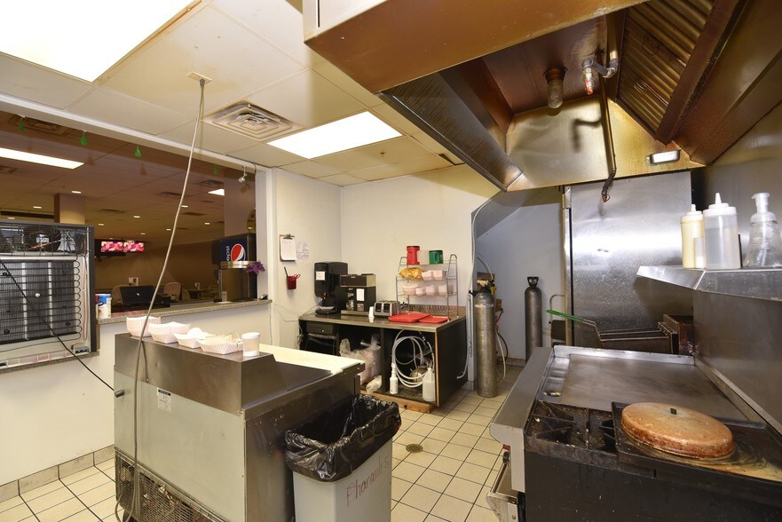More Photos Of 122 W 900 N, Payson Bowling Alley For Sale