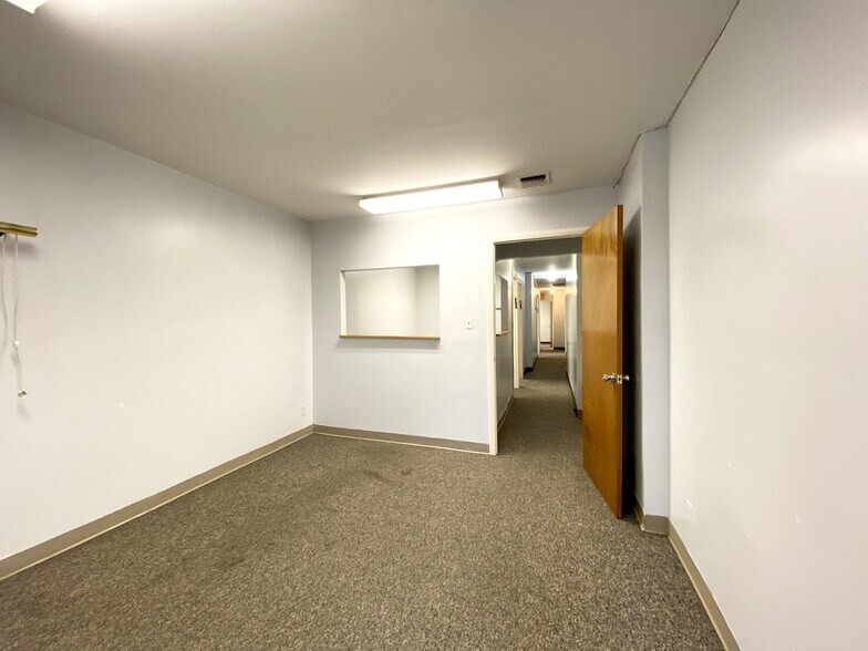 More Photos Of 238 Rodney St, Brooklyn Daycare Center For Lease