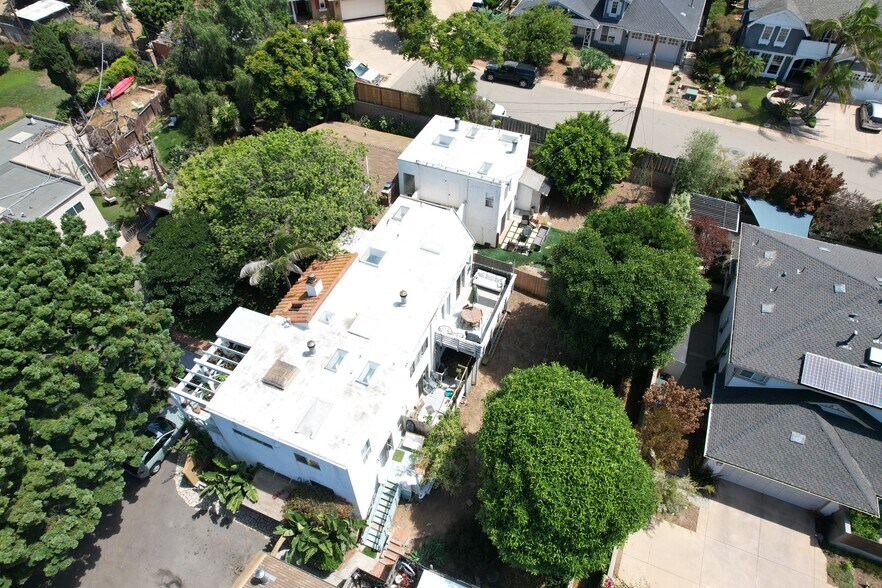More Photos Of 273 Hillcrest Dr, Encinitas Apartments For Sale