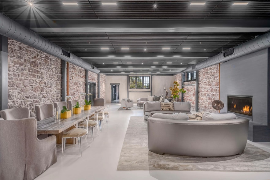 More Photos Of 301 1st St W, Sonoma General Retail For Lease