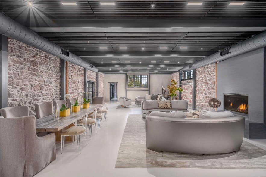 More Photos Of 301 1st St W, Sonoma General Retail For Sale