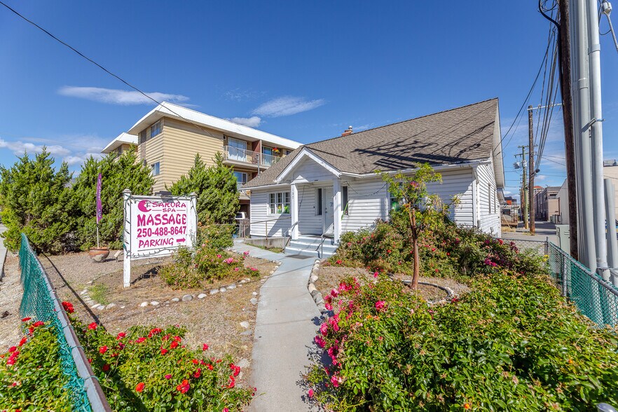 More Photos Of 157 Wade Av W, Penticton Apartments For Sale