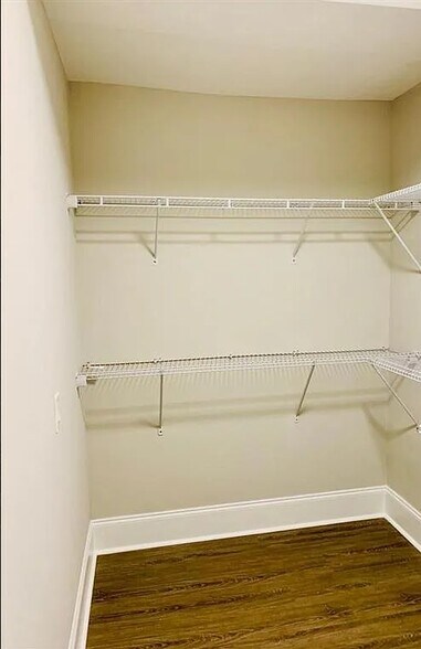 More Photos Of 323 4th St NE, Atlanta Apartments For Sale