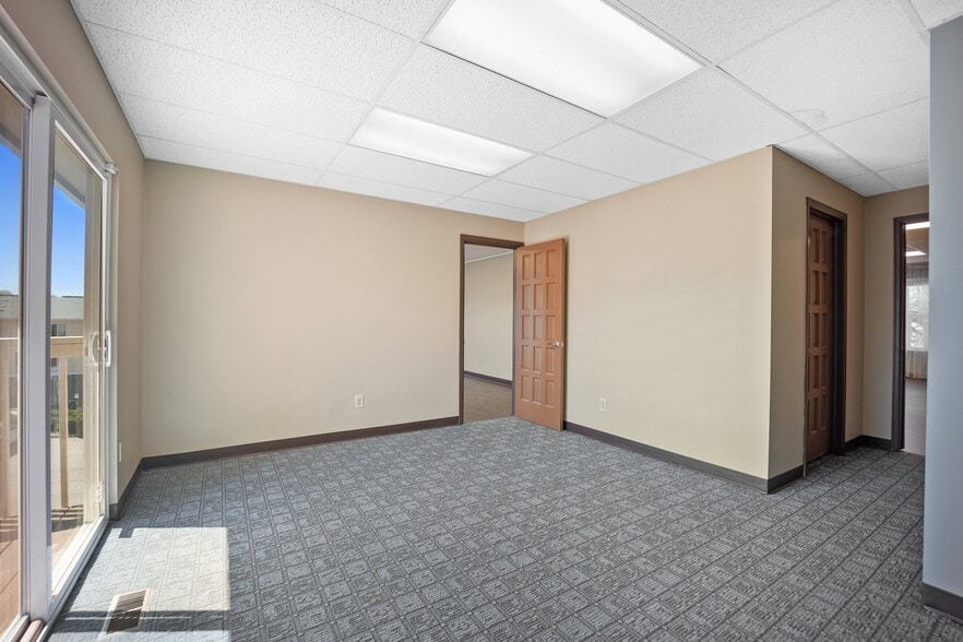 More Photos Of 5785 N Union Blvd, Colorado Springs Office For Lease