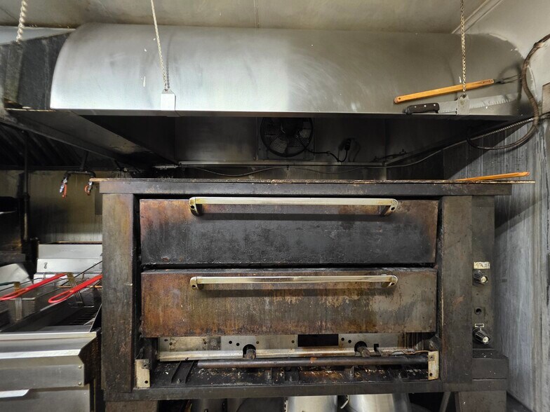 More Photos Of 7850 NY-5, Saint Johnsville Restaurant For Sale