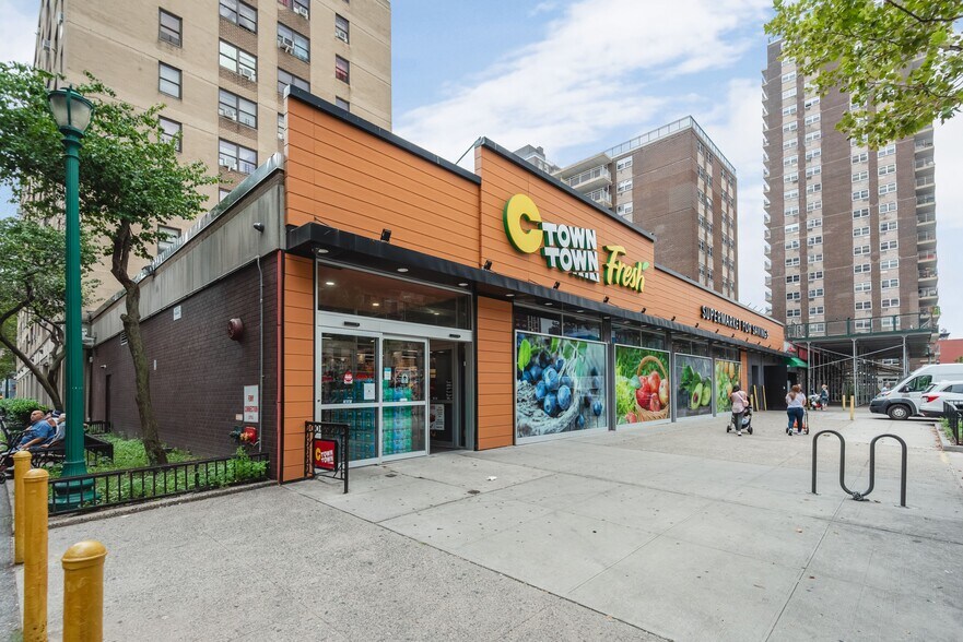 More Photos Of 193 Avenue C, New York Apartments For Sale
