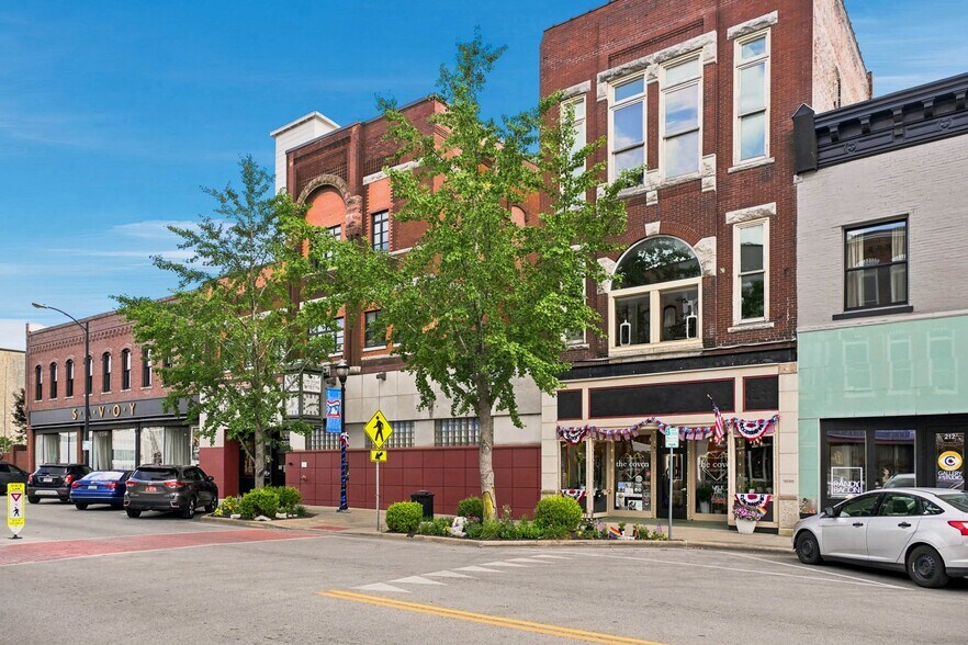 Primary Photo Of 214 E Commercial St, Springfield Storefront Retail Office For Sale