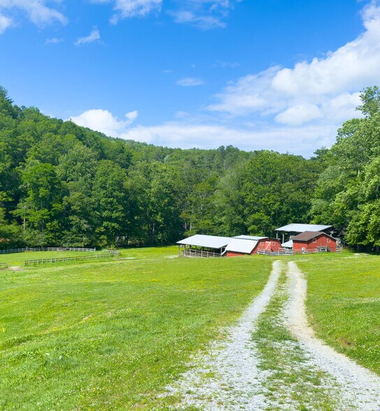More Photos Of 500 Winding Gap Rd, Lake Toxaway Land For Sale