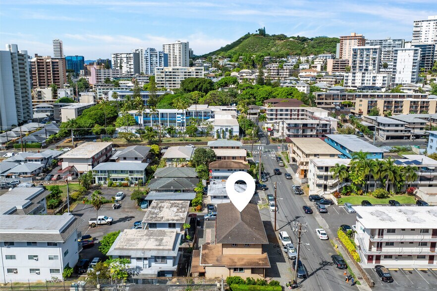 More Photos Of 1125 Hassinger St, Honolulu Apartments For Sale