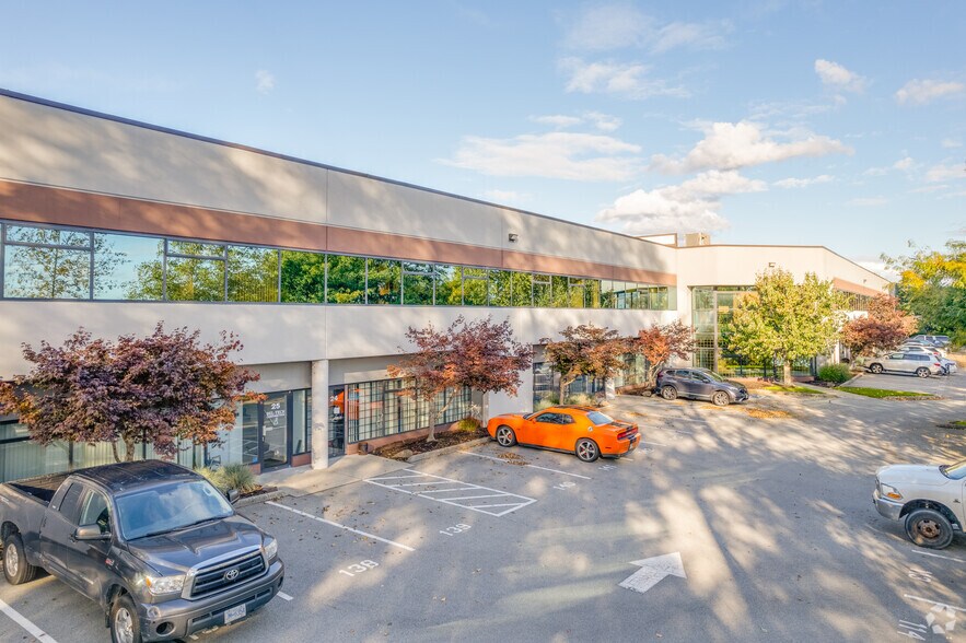 More Photos Of 1610 Derwent Way, Delta Light Distribution For Lease