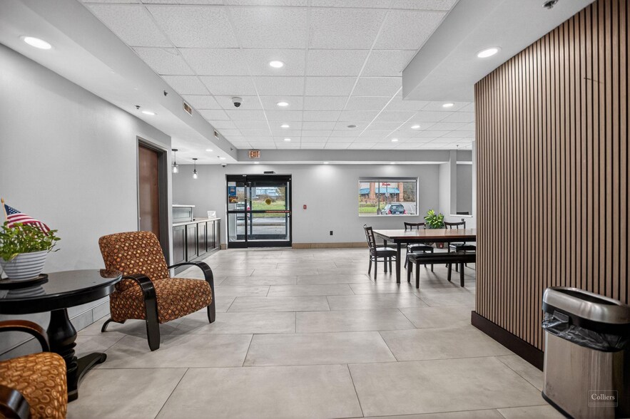 More Photos Of 124 Woodland Dr SW, Wise Hotel For Sale