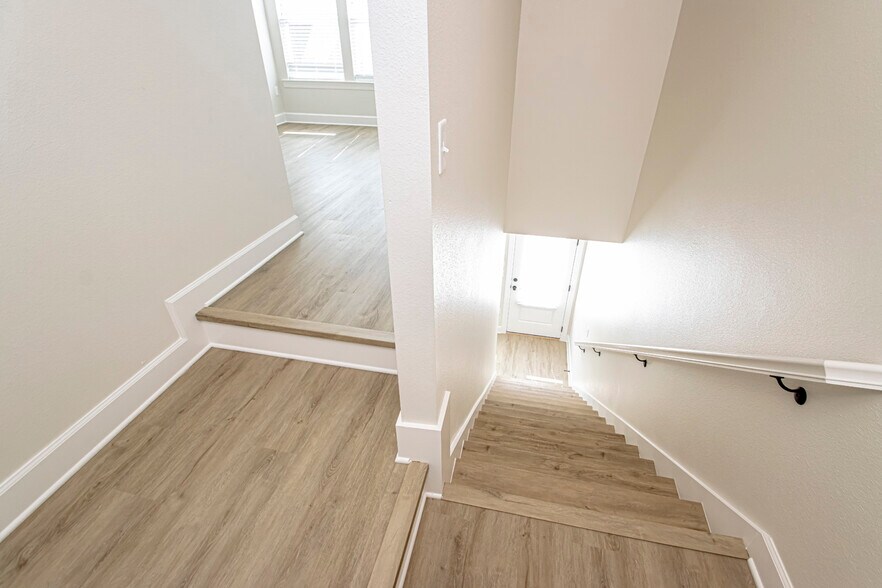 More Photos Of 403 Parker St, North Little Rock Apartments For Sale