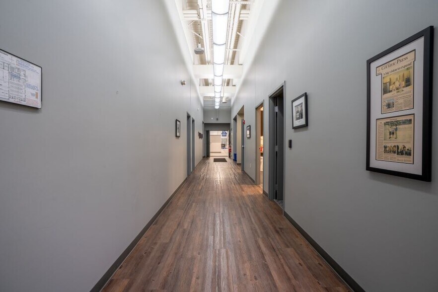 More Photos Of 900 W Indiana St, Evansville Distribution For Sale