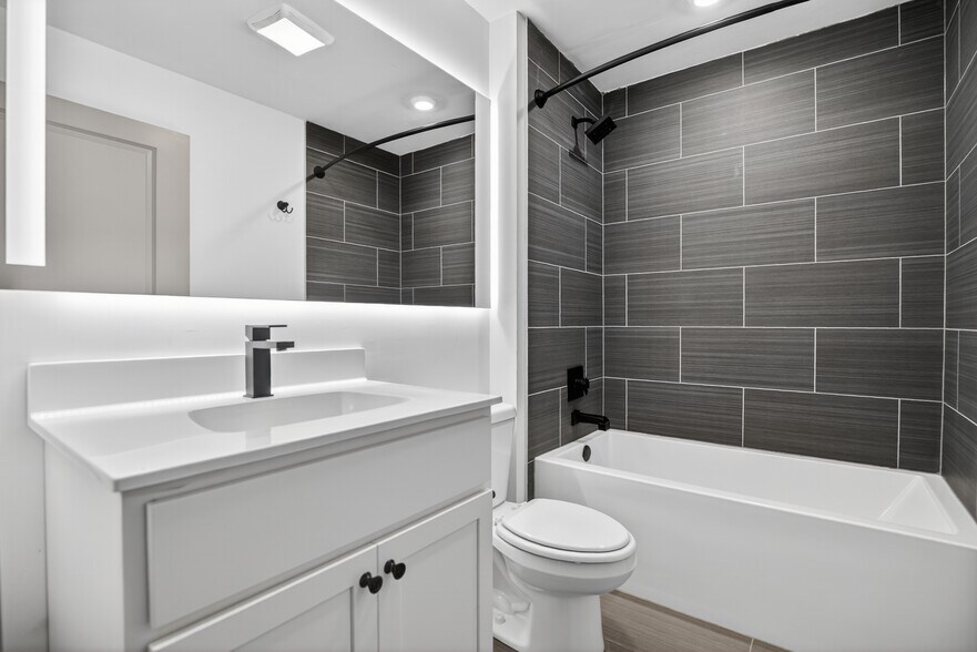 More Photos Of 4014 Ludlow St, Philadelphia Apartments For Sale