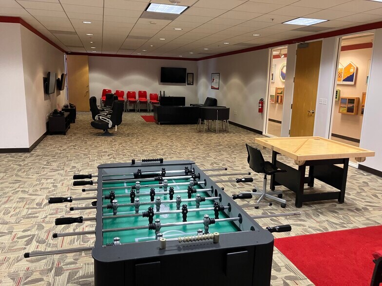 More Photos Of 115 N 1st St, Burbank Medical For Lease