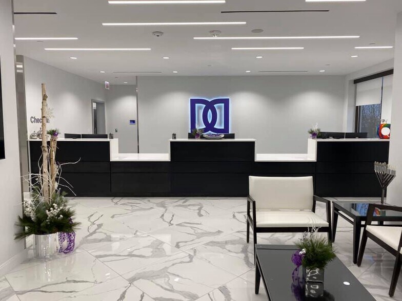 More Photos Of 329 Remington Blvd, Bolingbrook Medical For Lease