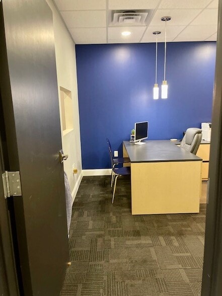 More Photos Of 3500 Millikin Ct, Columbus Light Distribution For Lease