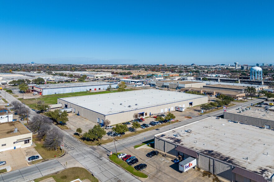 More Photos Of 3401 Garden Brook Dr, Farmers Branch Manufacturing For Lease