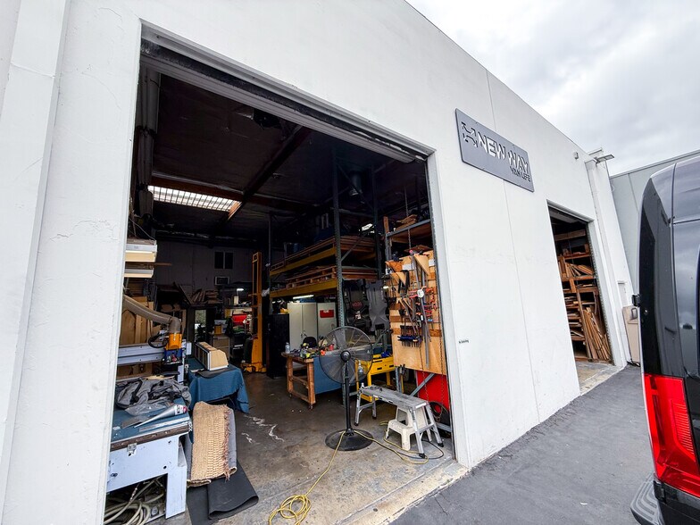 More Photos Of 7564 Trade St, San Diego Manufacturing For Lease