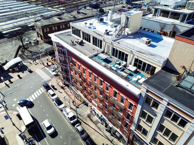 More Photos Of 80 River St, Hoboken Office For Lease