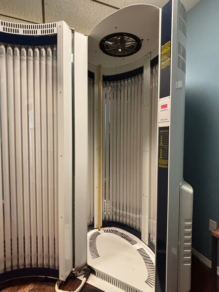 More Photos Of 206 W Main St, Mc Arthur Flex For Sale