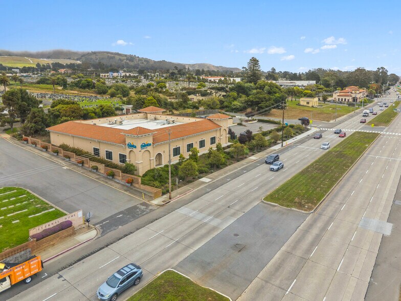 More Photos Of 1055 El Camino Real, Colma Medical For Sale