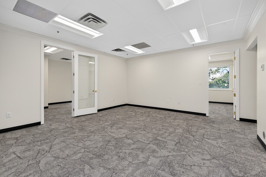 More Photos Of 1300-1414 Foothill Dr, Salt Lake City General Retail For Lease