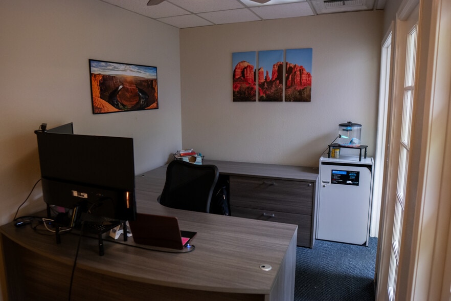 More Photos Of 3451 S 40th St, Phoenix Warehouse For Sale