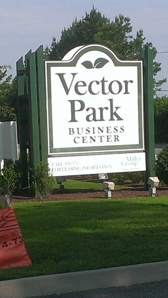 More Photos Of 1445-1449 London Bridge Rd, Virginia Beach Self Storage For Lease