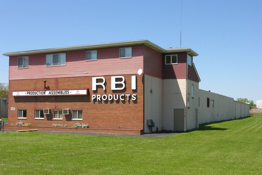 More Photos Of 55960 Grand River Ave, New Hudson Warehouse For Sale