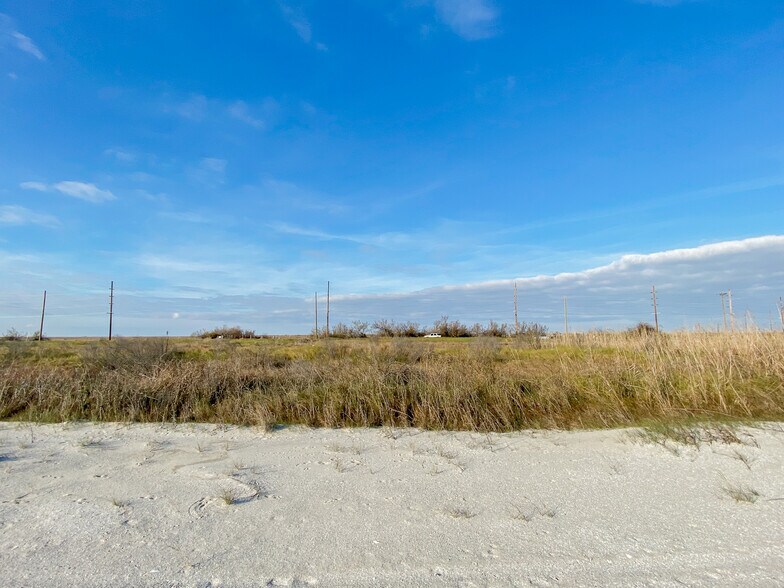More Photos Of TBD Gulf Beach, Cameron Land For Sale