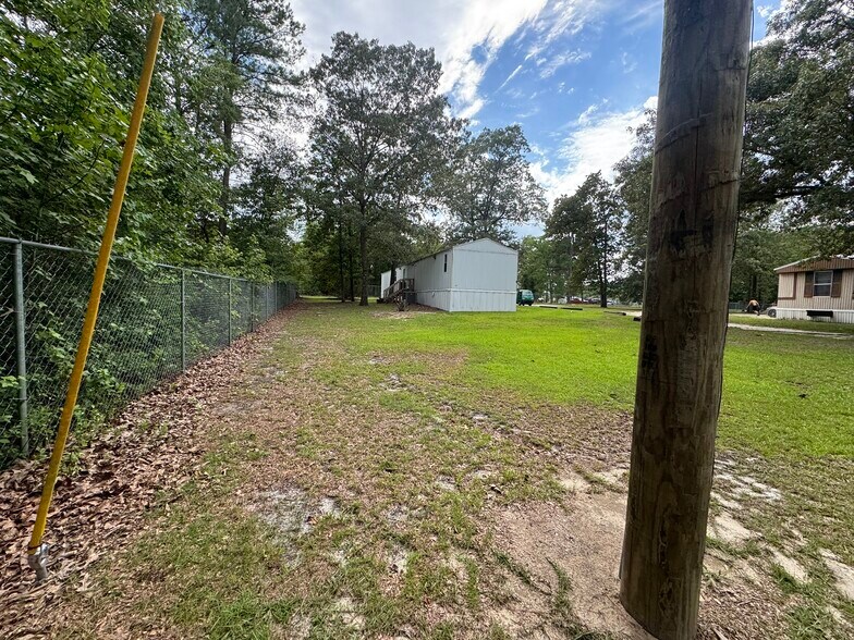 More Photos Of 399 Ireland Dr, Lumber Bridge Multifamily For Sale