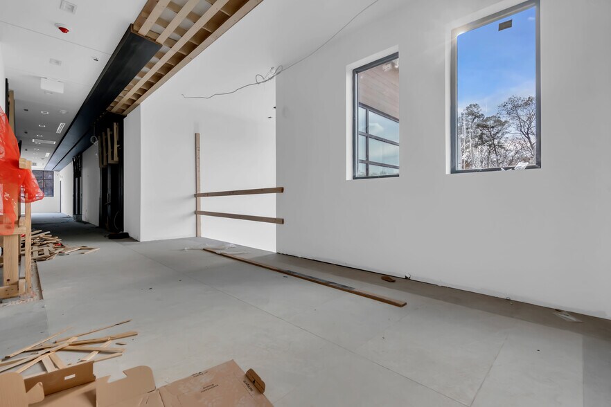 More Photos Of 705 Brewers Bridge Rd, Jackson Office For Lease