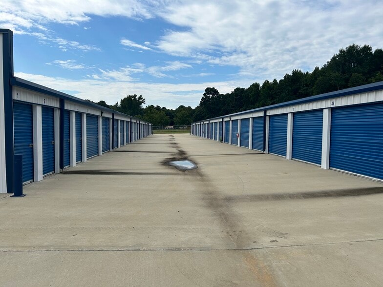 More Photos Of 3202 S Bishop Rd, Texarkana Specialty For Sale