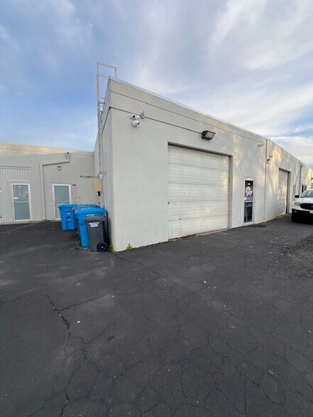More Photos Of 14 Commercial Blvd, Novato Flex For Sale
