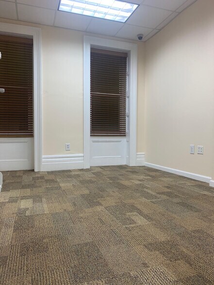 More Photos Of 715 Washington St, Hoboken Loft Creative Space For Lease