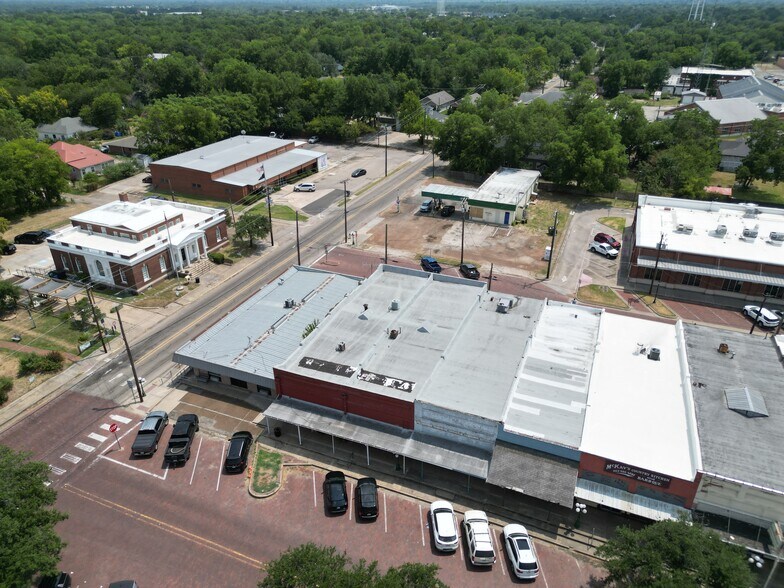 More Photos Of 1113 Main St, Commerce Restaurant For Sale