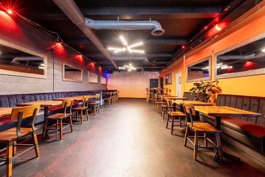 More Photos Of 13484 Washington Blvd, Marina Del Rey General Retail For Sale