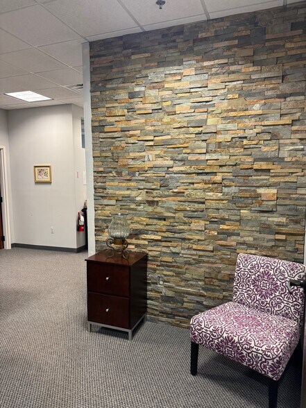 More Photos Of 25 Mountainview Blvd, Basking Ridge Storefront Retail Office For Lease