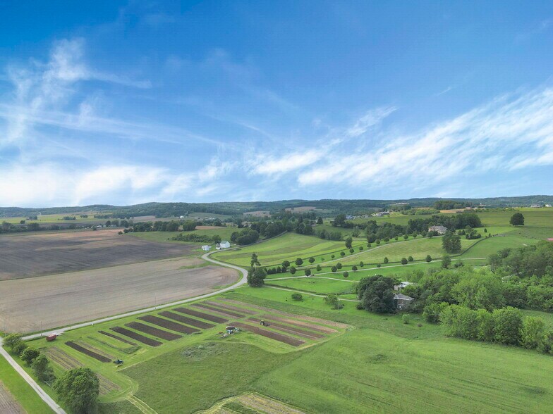 More Photos Of 11559 Somerset rd, Thornville Land For Sale