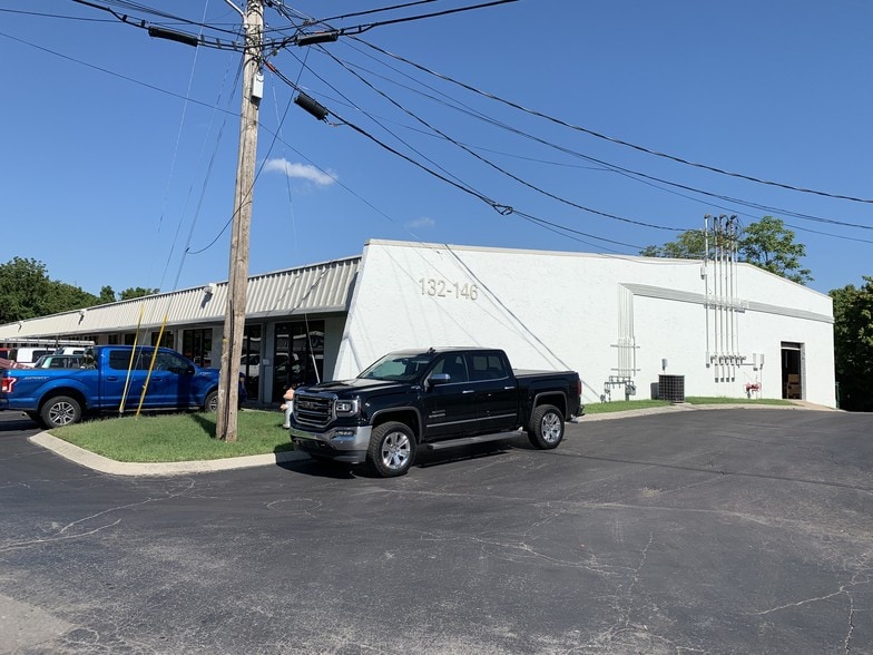 More Photos Of 118-122 Space Park Dr, Nashville Unknown For Lease