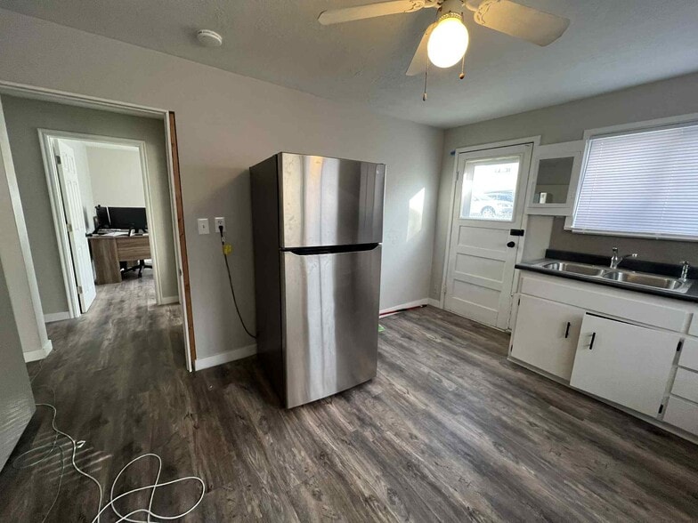 More Photos Of 1339 W 3300 S, Ogden Warehouse For Lease