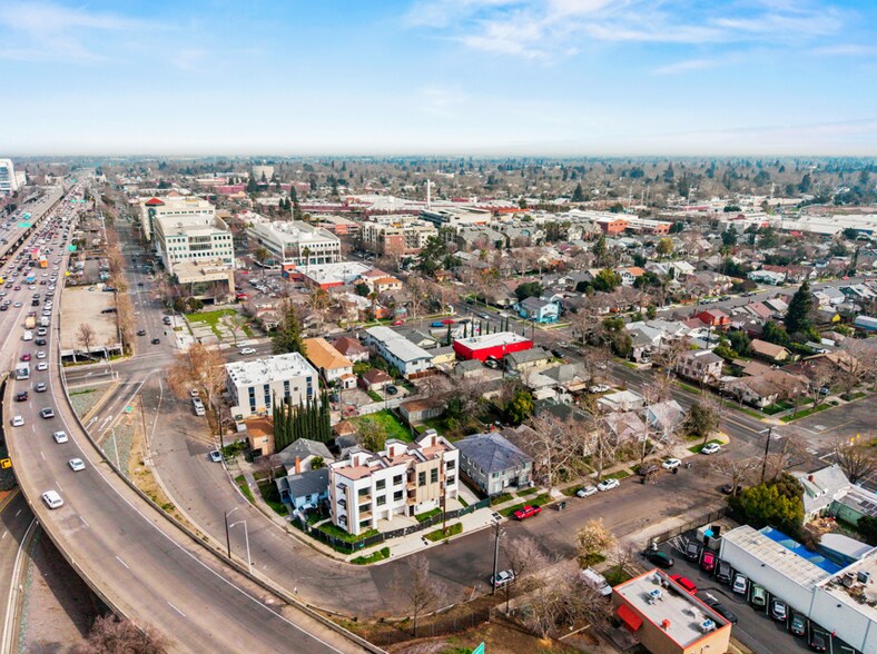 More Photos Of 2031 30th St, Sacramento Apartments For Sale