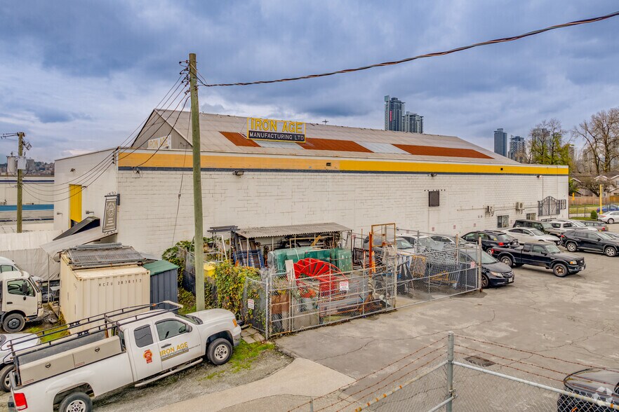 More Photos Of 2755 Boundary Rd, Vancouver Manufacturing For Sale