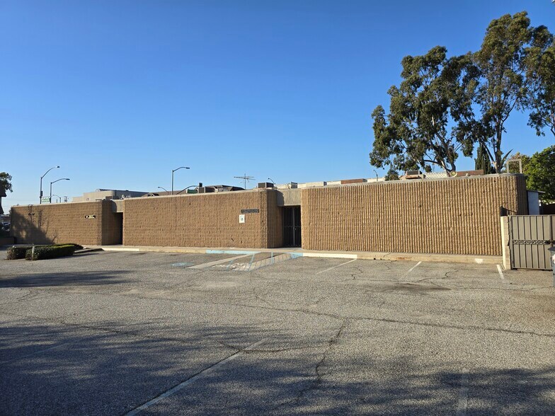 More Photos Of 1717 W Beverly Blvd, Montebello Office For Sale