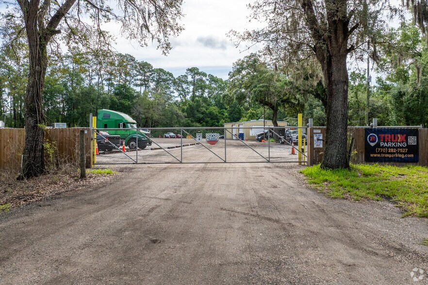 More Photos Of 5196 Pickett Dr, Jacksonville Land For Lease